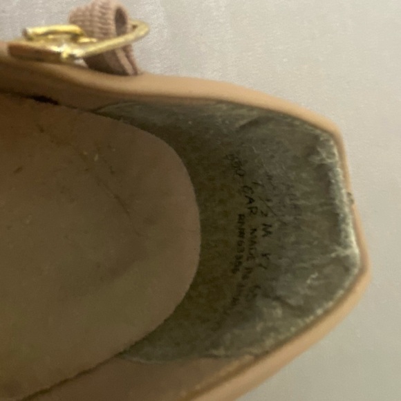 Capezio 550 CAR 1.5” theater, jazz dance tan shoes - Picture 5 of 7